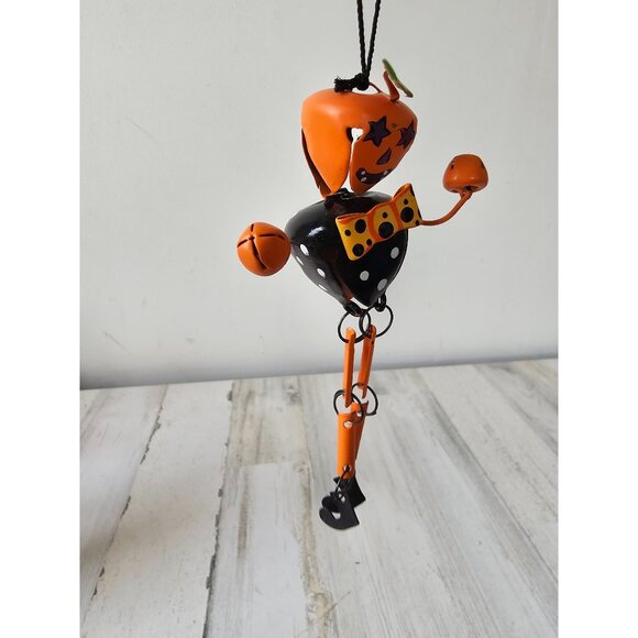 Metal jointed pumpkin ornament Halloween jack-o'-lantern skeleton tree - Picture 2 of 6